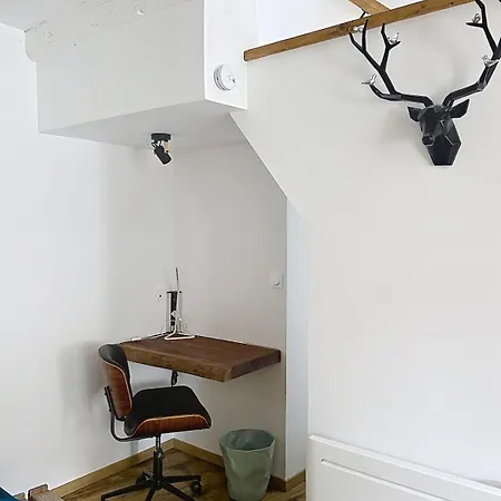 Marloj'home Private Maisonette كومبيينْيِ